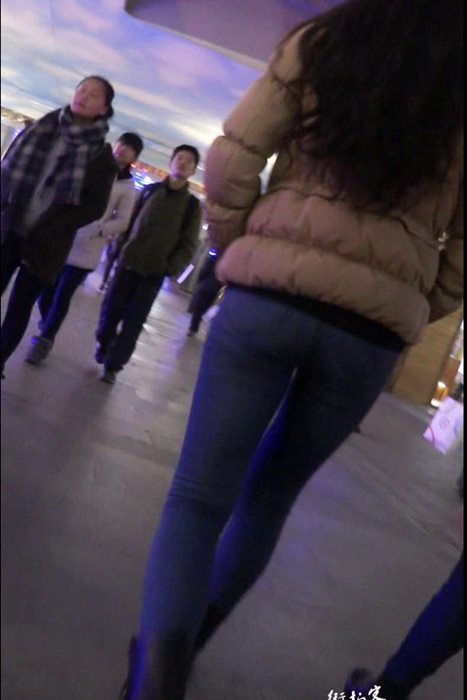 [街拍客视频]jx0192 蓝色紧牛少妇身材好苗条