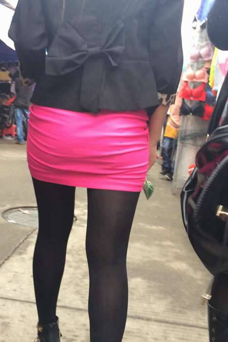 [街拍视频]00370超性感的黑丝紧身包臀裙高跟美女少妇